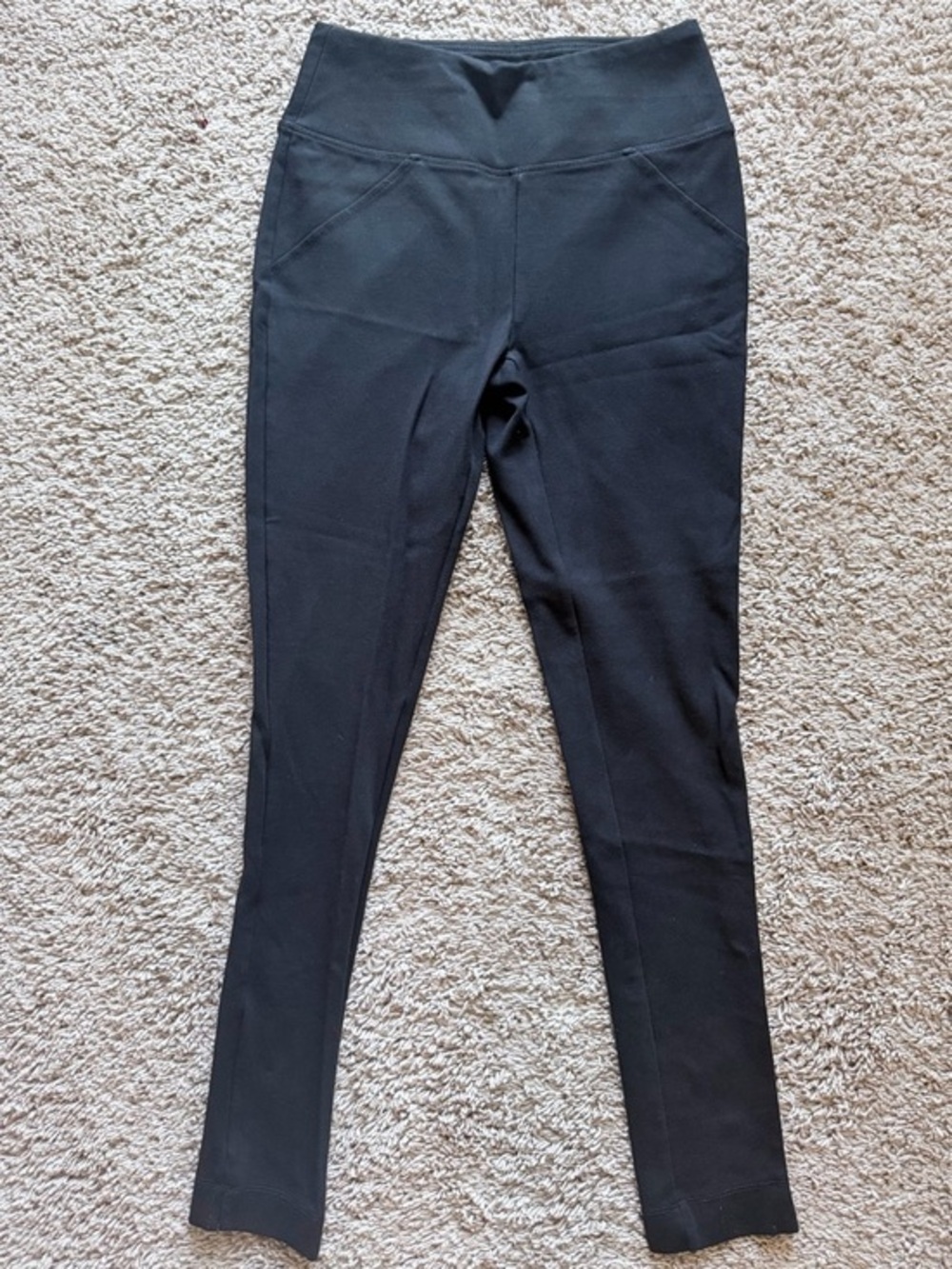 PEACH Women’s Black High-Waist Ponte Cropped Leggings